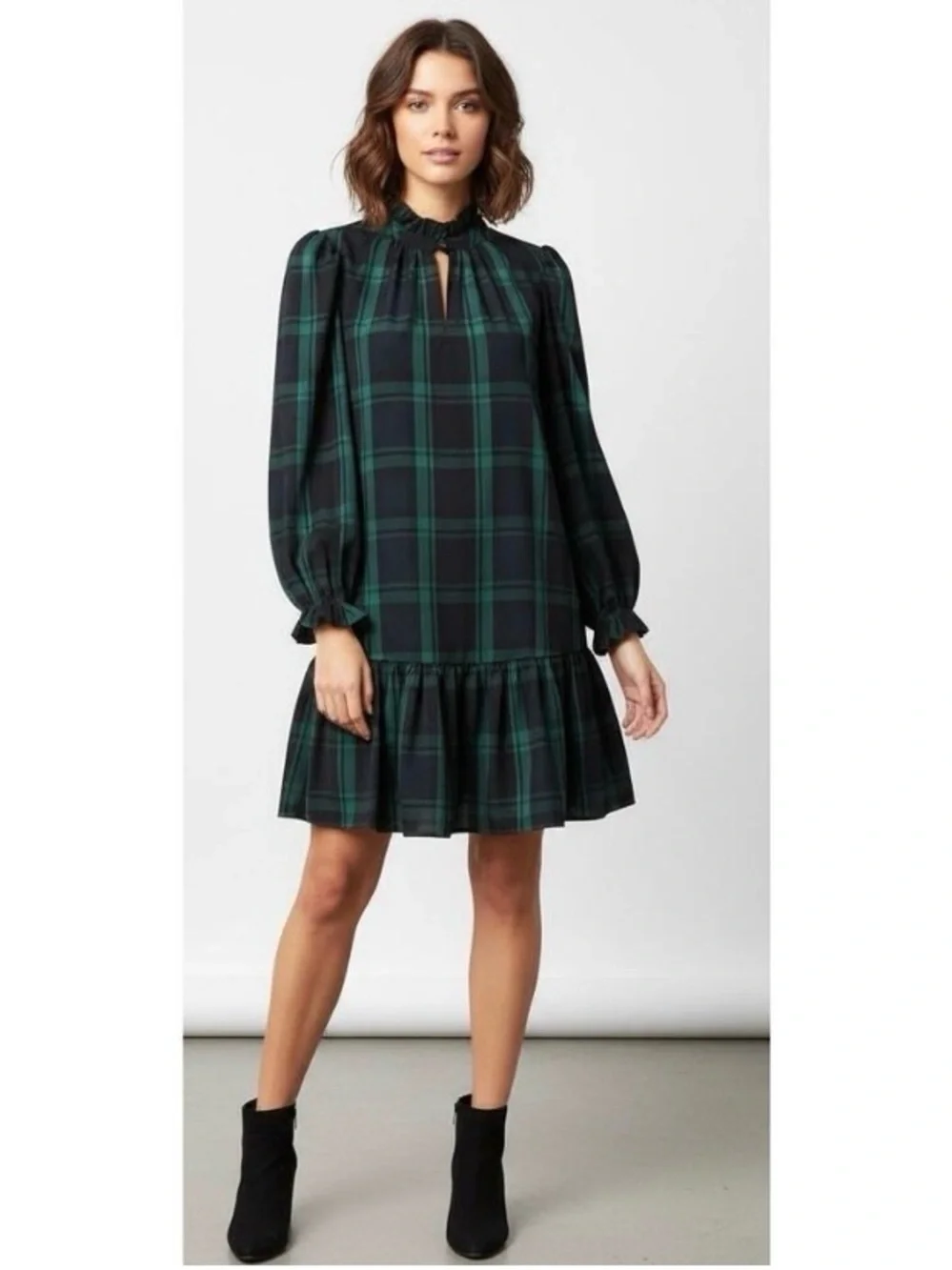 J. Crew Dark Green and Navy Plaid Long-Sleeve Ruffle-Hem Dress size Large